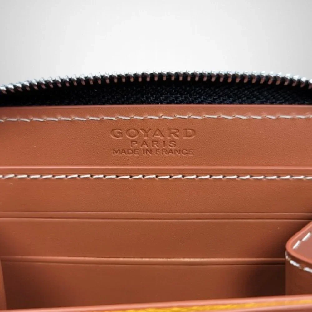 GOYARD BLACK & TAN MATIGNON PM ZIPP AROUND WALLET - Picture 9 of 10